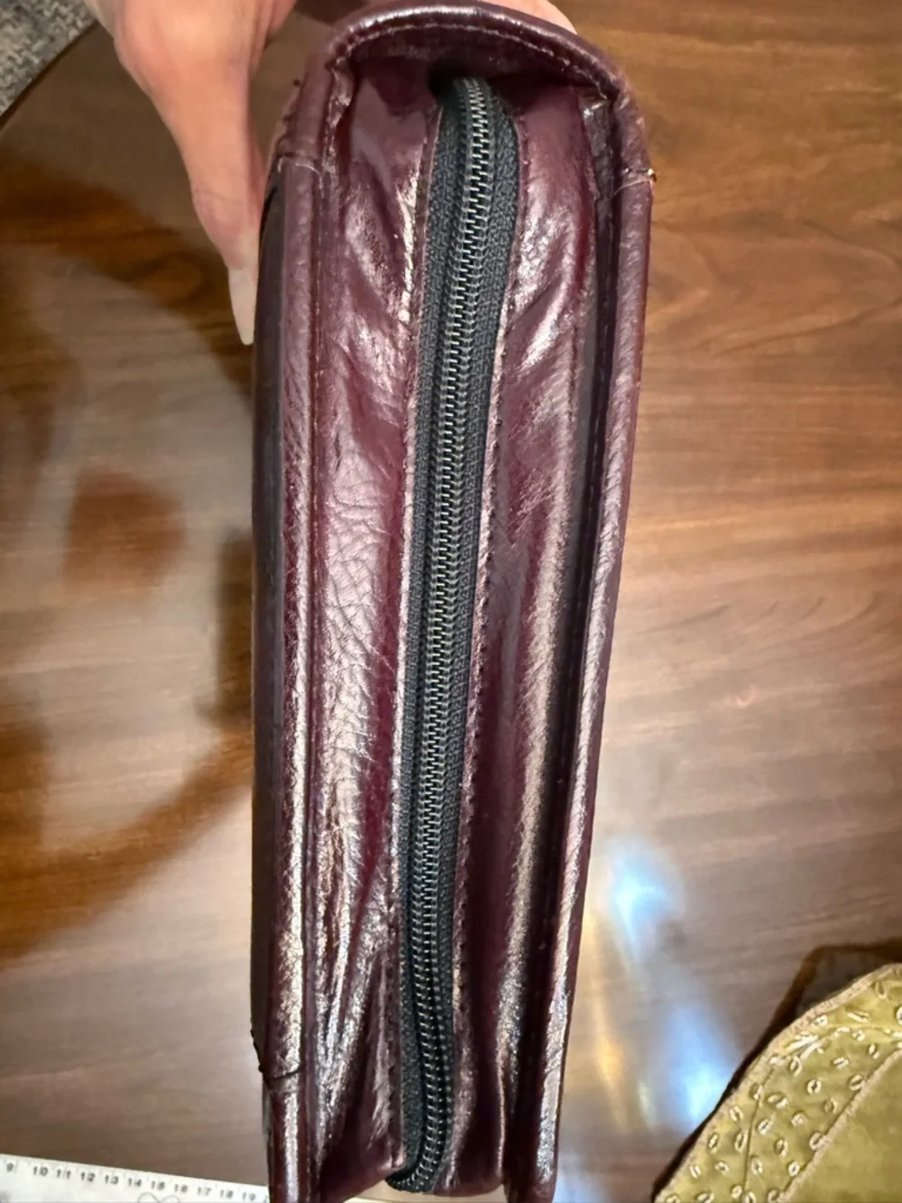 Franklin Covey Leather Zip Portfolio in Deep Plum